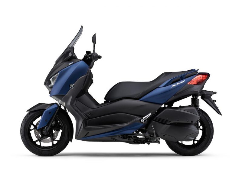 New XMAX ABS 2021 สีน้ำเงิน