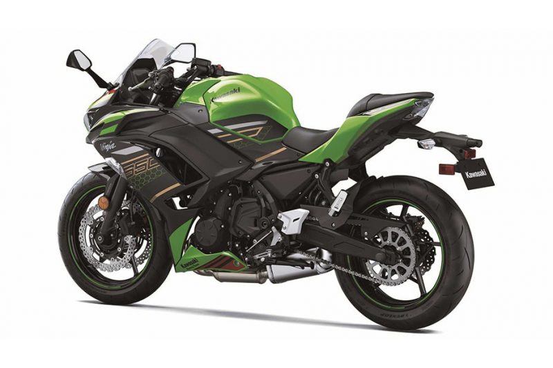 คาวาซากิ Ninja 650 ปี 2020 (ด้านซ้าย)