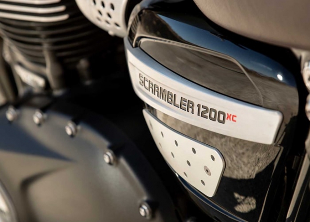 Triumph Bonneville Scrambler 1200 โลโก้รุ่น