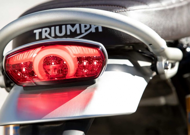 Triumph Bonneville Scrambler 1200 ไฟท้าย