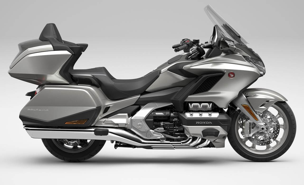 New Gold Wing Tour 2023 สีเงิน