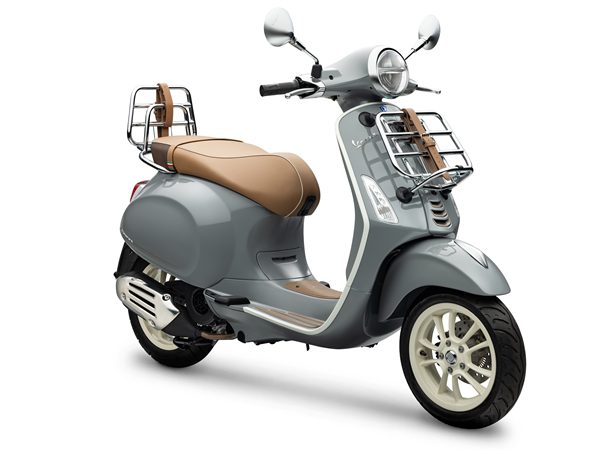 Vespa Primavera 150 Picnic 2021 สีเทา