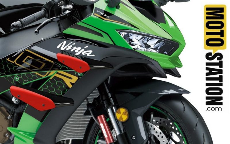 การออกแบบ Kawasaki ZX-10RR 2021