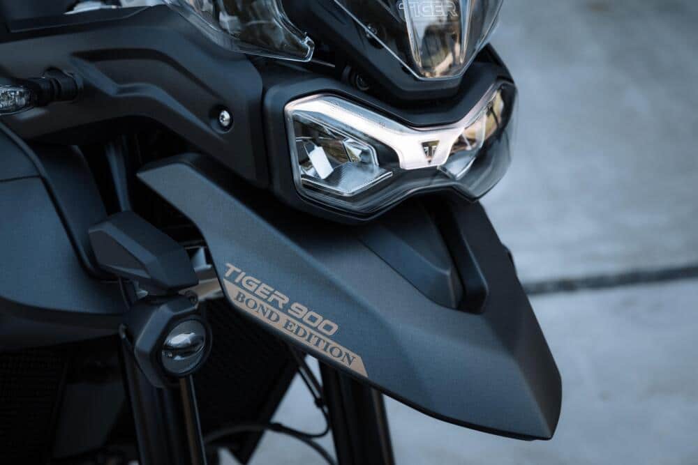 ไทรอัมพ์ Tiger 900 Bond Edition 2021 ด้านหน้า